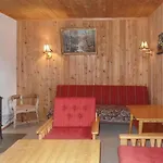 Bassebuupdalstol * Tyinkrysset